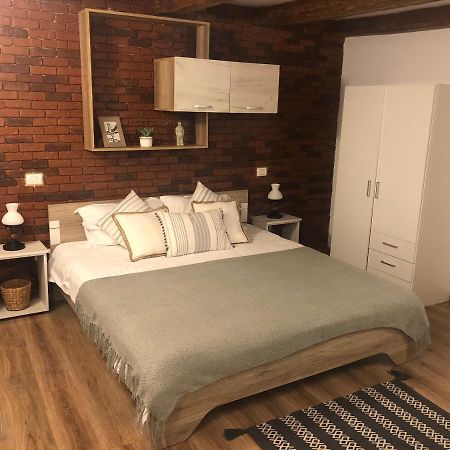 Cozy Central Apartment Braşov Eksteriør billede