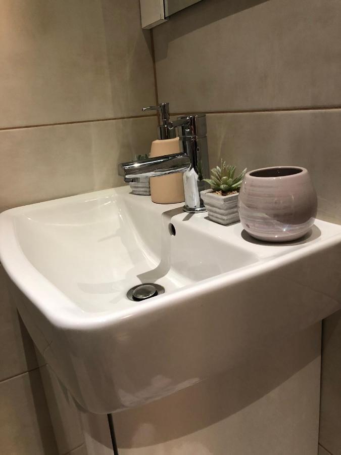 Cozy Central Apartment Braşov Eksteriør billede